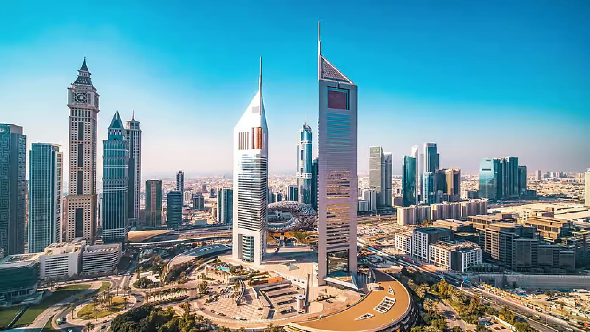 Dubai: Gewerbeimmobilienpreise +28% im März | Die Geissens Real Estate | Luxus Immobilien mit Carmen und Robert Geiss – Die Geissens in Dubai